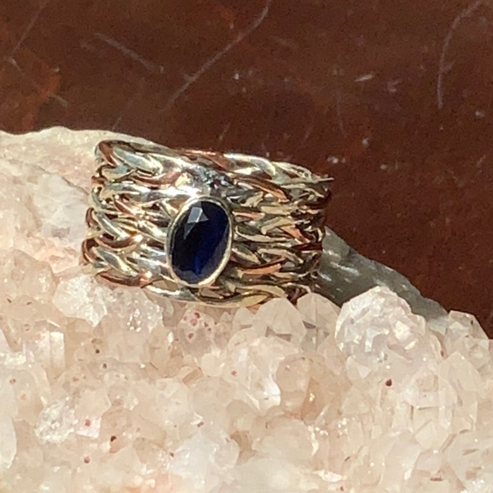 TWO TONE WOVEN CIGAR BAND SAPPHIRE 925 STERLING SILVER RING, SIZE 8